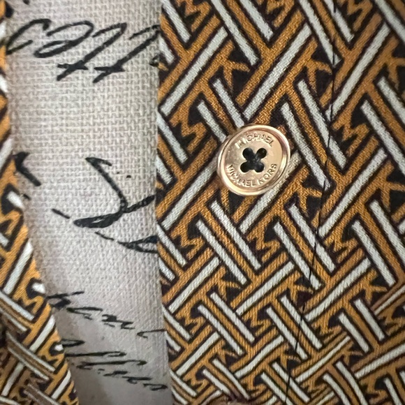 🆕 Michael Kors Geo-Print Bow Blouse - Picture 12 of 17